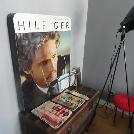 Low Cost Cinema *