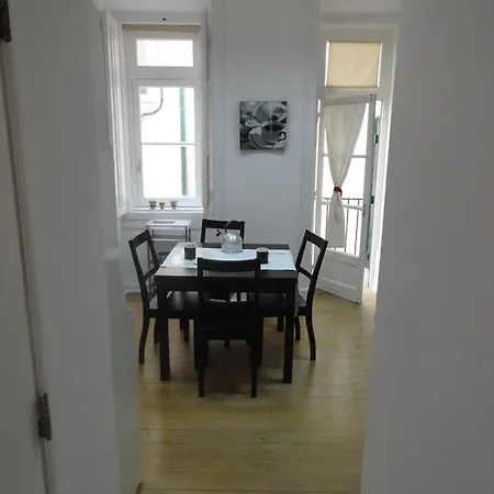 Low Cost Cinema Lisbon