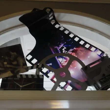 Low Cost Cinema *